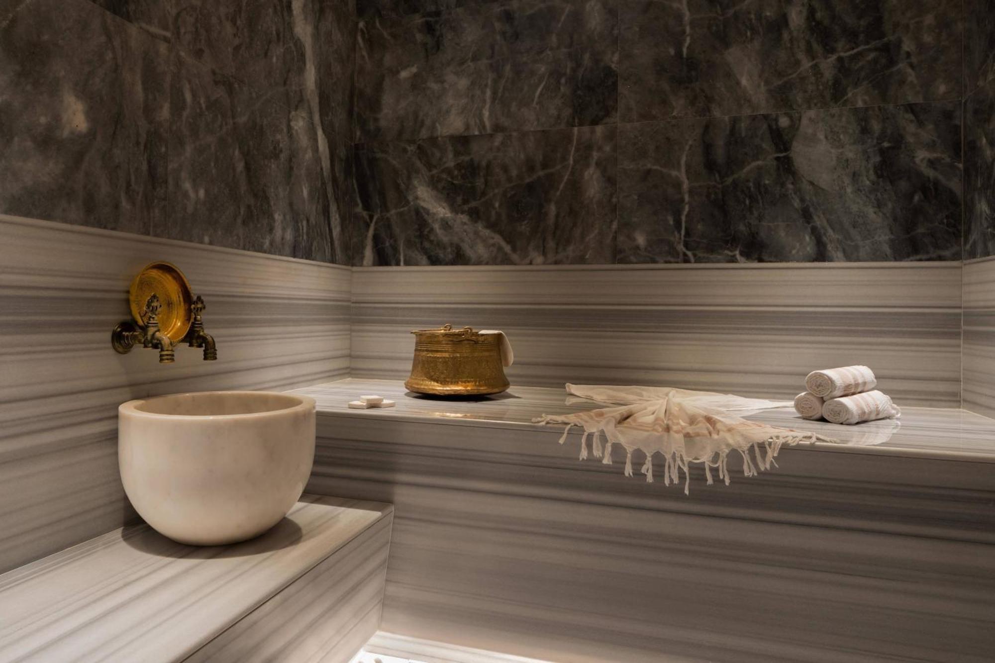 Izmir Marriott Hotel Zewnętrze zdjęcie Turkish bath